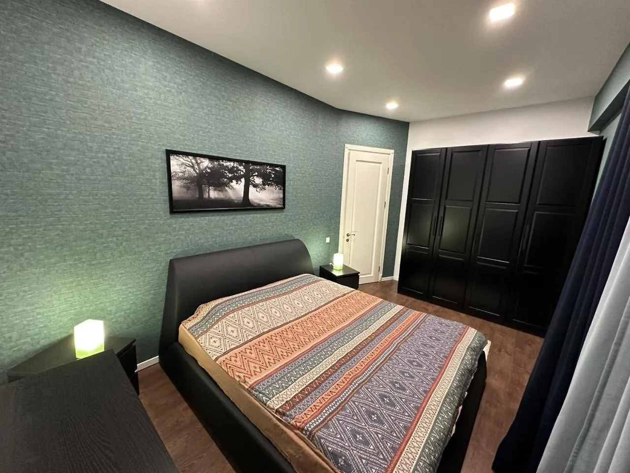 Modern 2 Bed Room Apartment With Pool And Gym Тбилиси Грузия