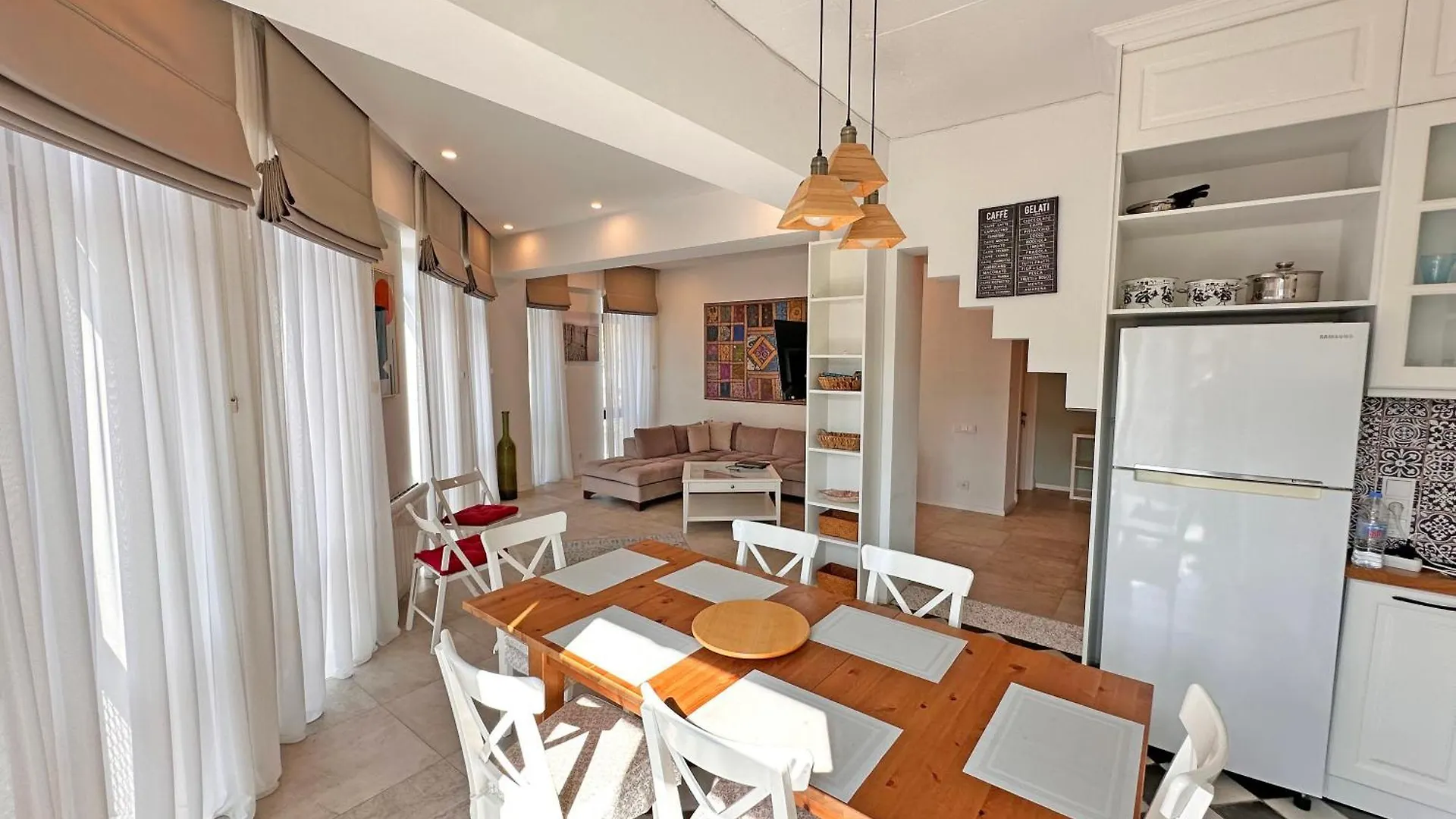 Modern 2 Bed Room Apartment With Pool And Gym Тбилиси